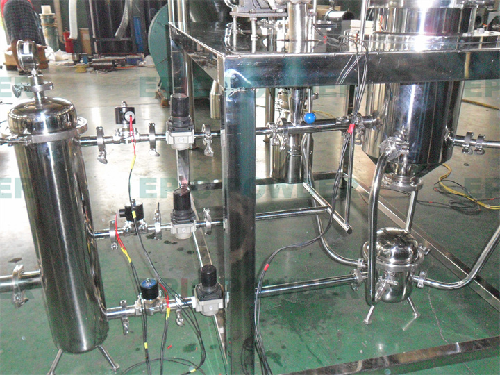 量產型扁平式氣流粉碎機