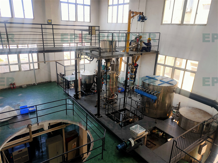 小產(chǎn)量扁平式氣流粉碎機