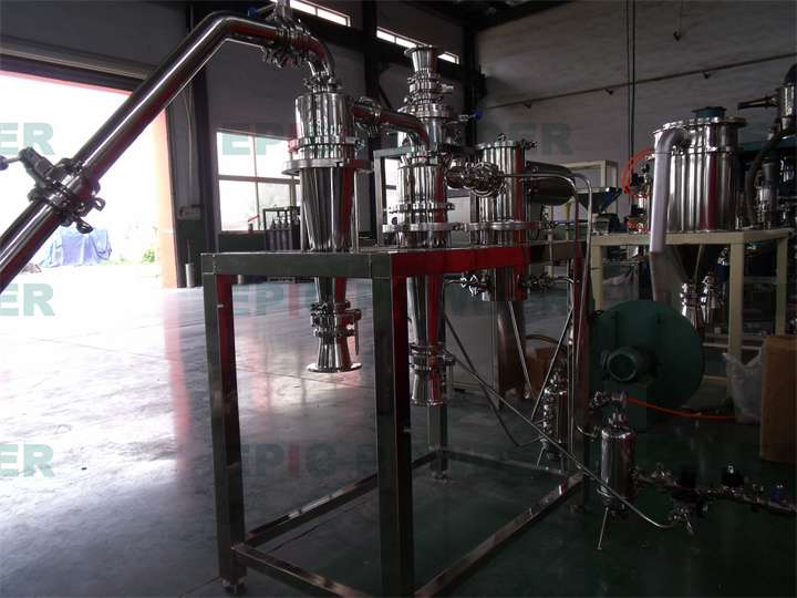 量產(chǎn)型氣流磨粉機